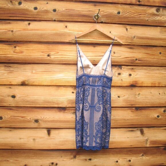 NWT Revolve Stylestalker Lace Mini Dress - Picture 6 of 9